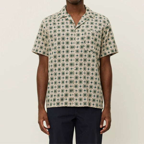 Ivory Lukas AOP Tapestry SS Shirt