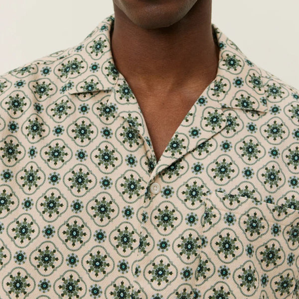 Ivory Lukas AOP Tapestry SS Shirt