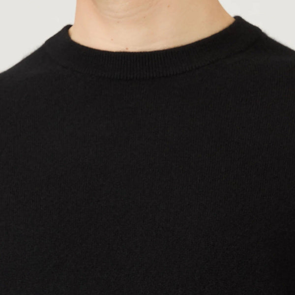 Black Cashmere Crewneck Sweater