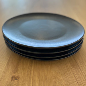 Black Ceramic Large Plates (Set of 4)